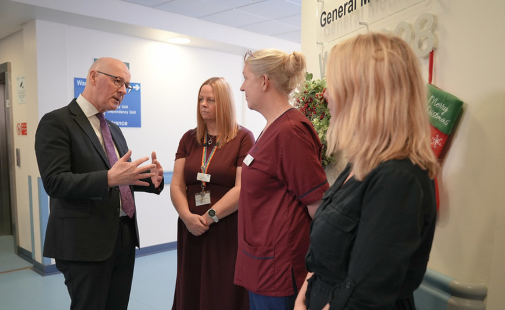 First Minister Visits Cyrenians In Reach Service at NHS Lothian